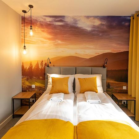Rentplanet - Apartamenty Stone Hill Шклярська Поремба Екстер'єр фото